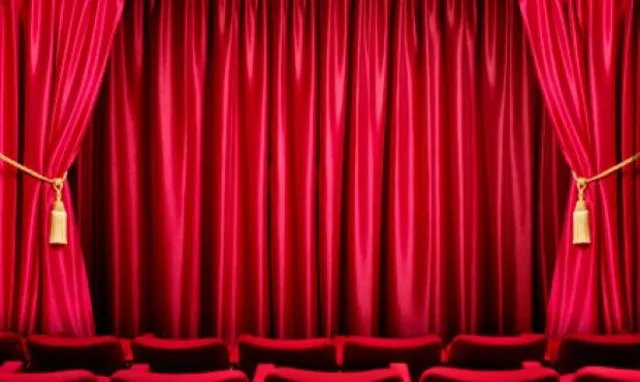 Sabato 7 febbraio alle ore 21al teatro di via Dante commedia brillante in compagnia di Sergio Sgrilli, Corinna Grandi e Aristide Genovese