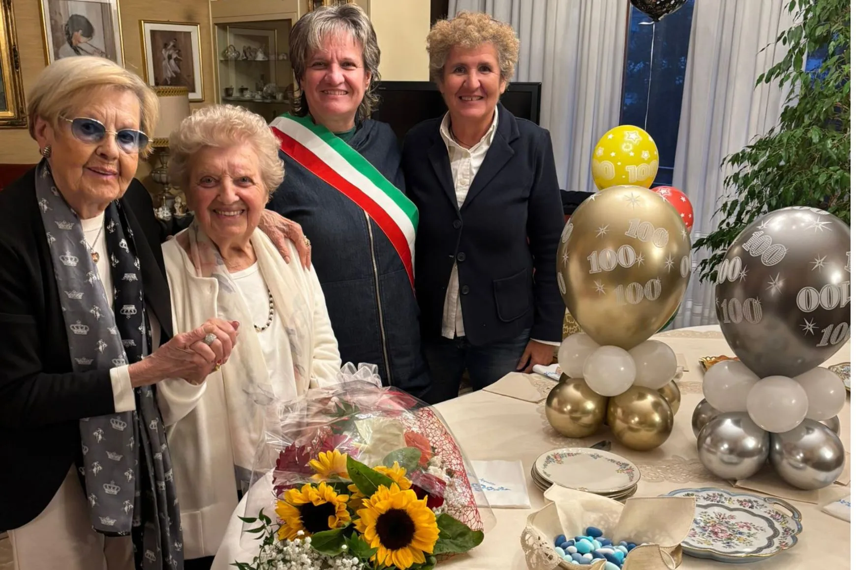 Immagine che raffigura Castellanza festeggia i 100 anni di Lilliana: una vita di lavoro, famiglia e passioni