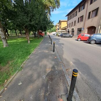 Lavori di risistemazione e abbellimento di piazza Castegnate, nell'ambito del proggetto della Grande Piazza lineare dell'Olona