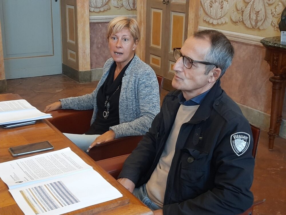 Il sindaco Mirella Cerini e il consigliere delegato allo sport Luigi Croci