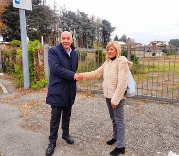 Il sindaco Mirella Cerini insieme al Presidente di FerrovieNord Dr. Fulvio Caradonna