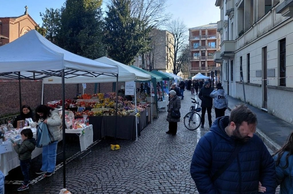 Il primo appuntamento che unisce cultura, impegno civile e comunità, inaugurando i giorni di festa dedicati a San Giulio.