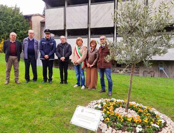 La commemorazione delle vittime del Covid al cimitero cittadino